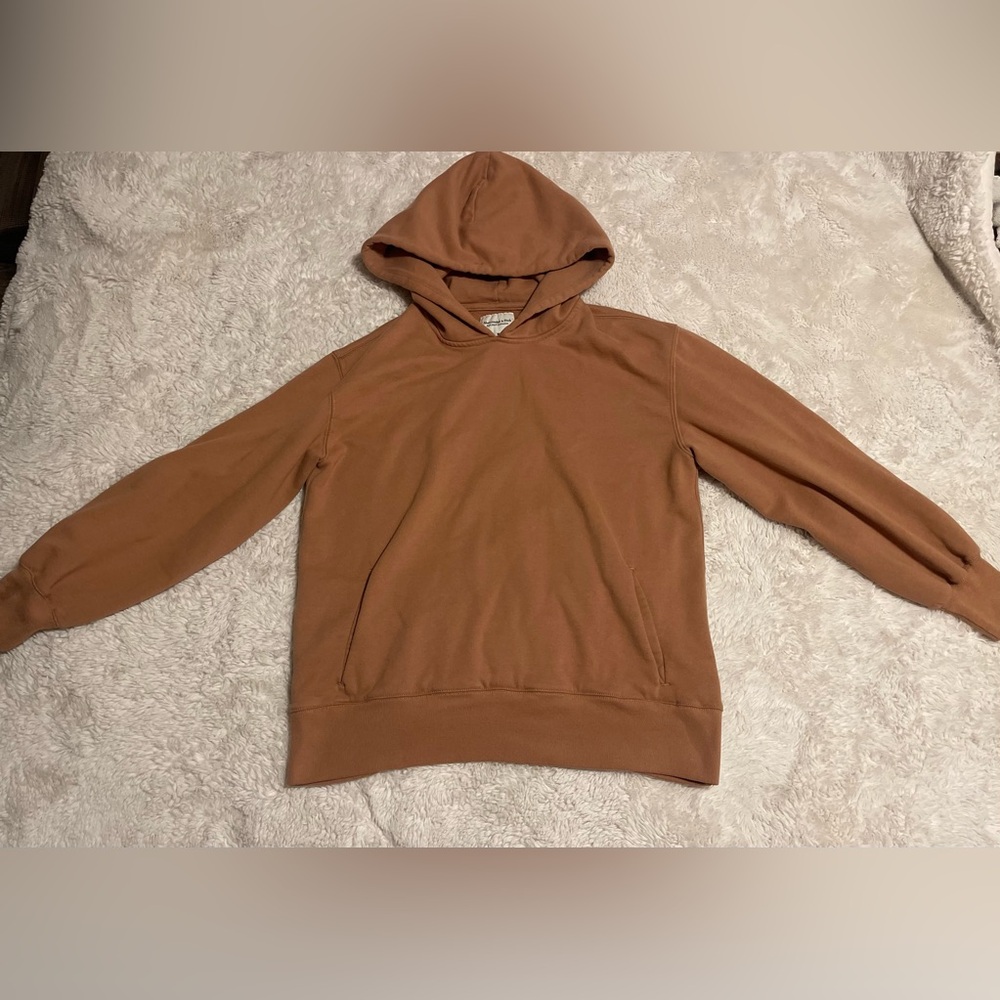Abercrombie and Fitch Essential Soft A&F Collection Light Orange Brown size M